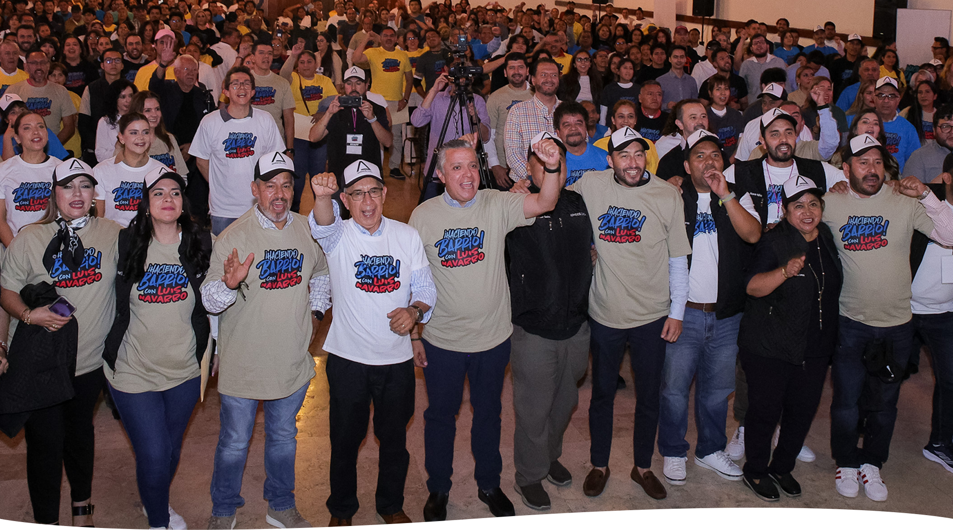 Luis Navarro García - Haciendo Barrio